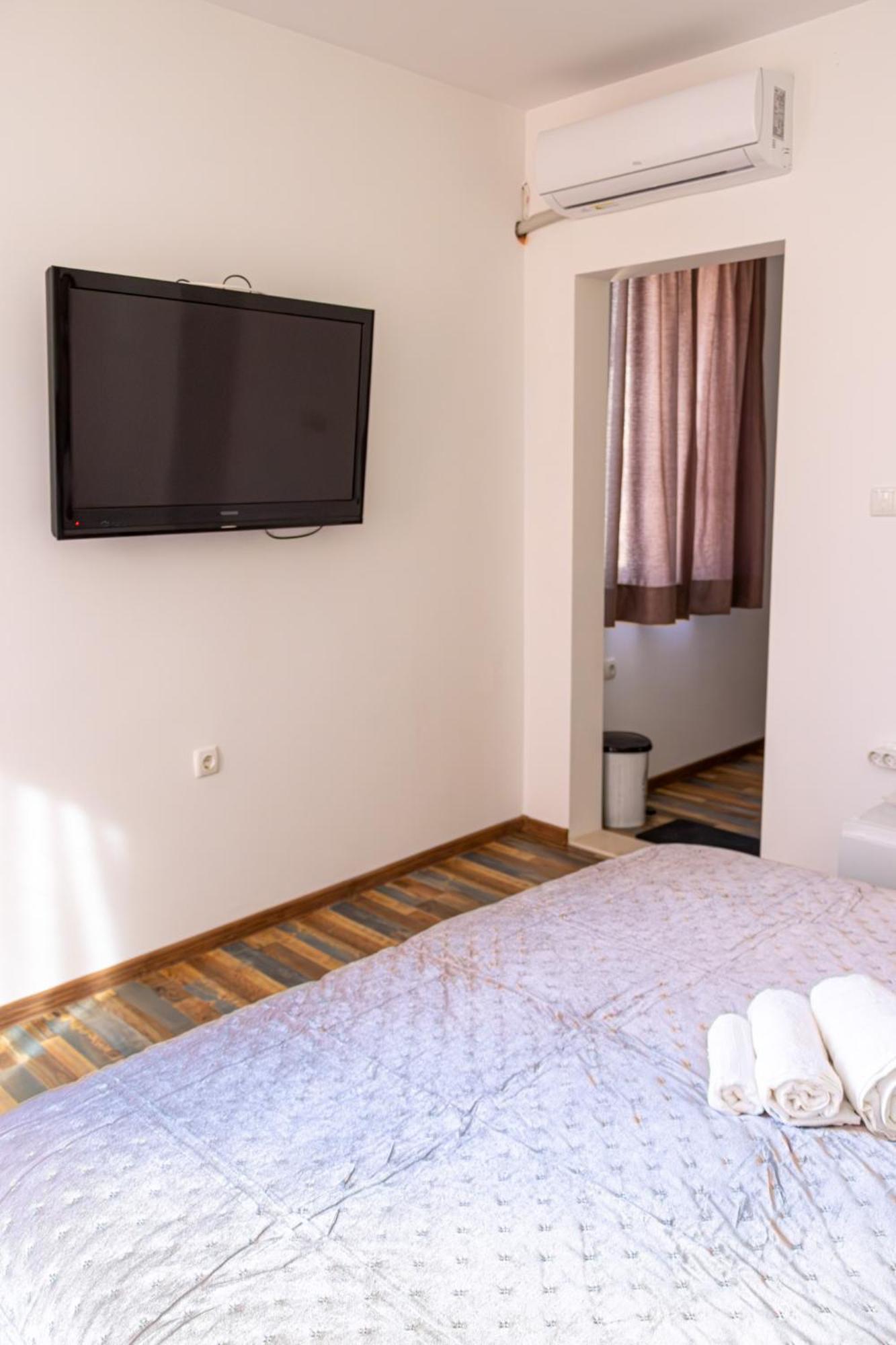 Navial 1 Hotel Gabrovo Exterior foto