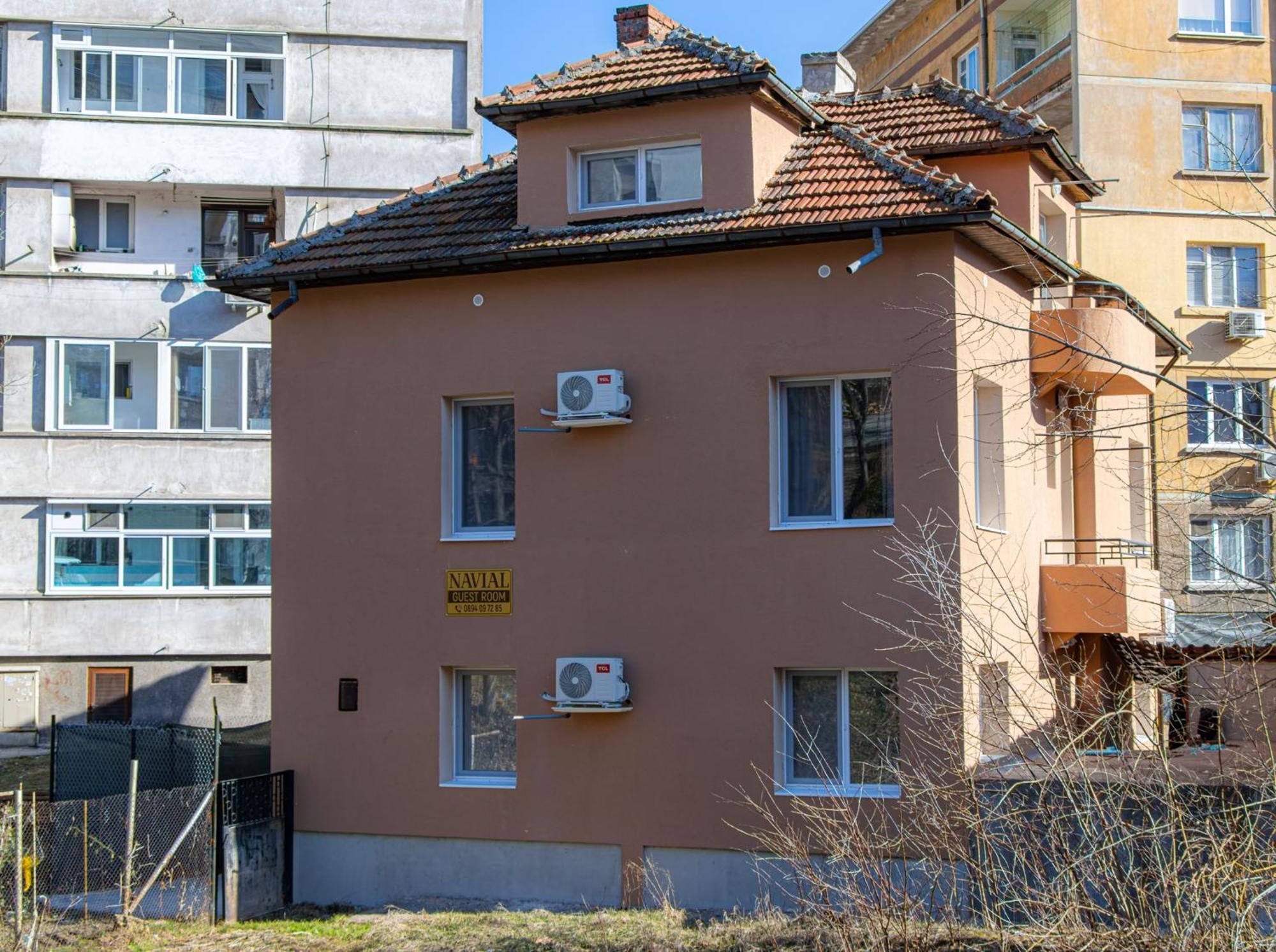 Navial 1 Hotel Gabrovo Exterior foto