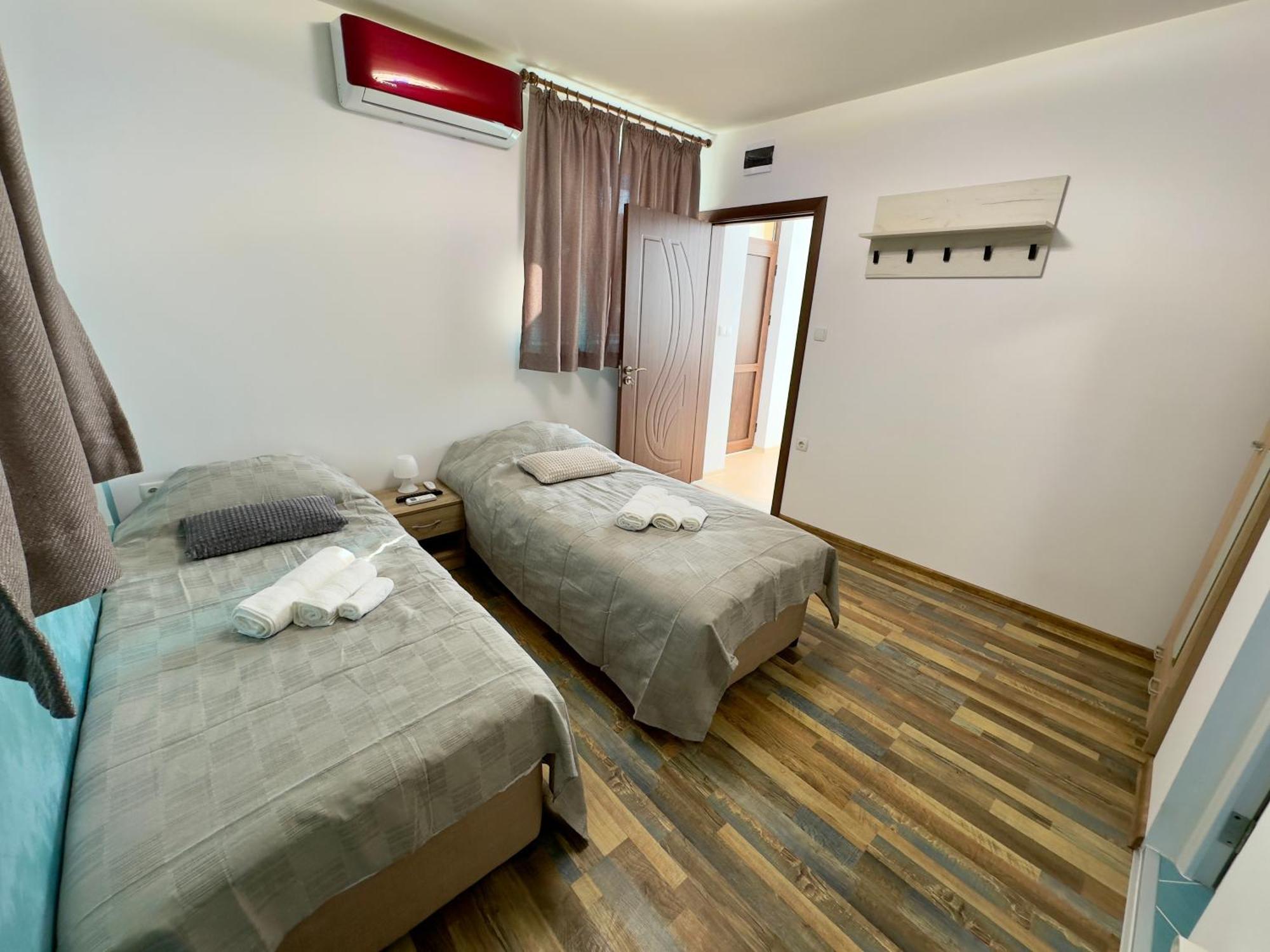 Navial 1 Hotel Gabrovo Exterior foto
